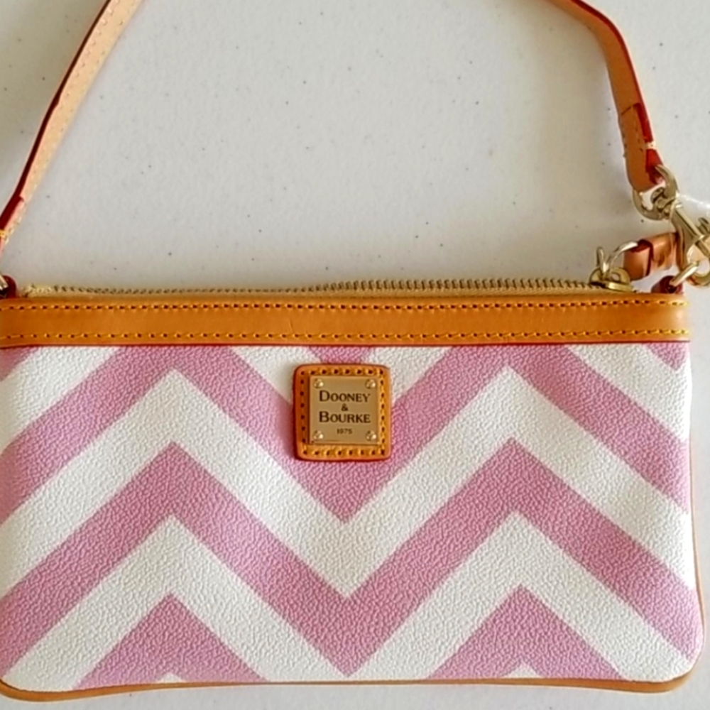 Chevron Dooney & Bourke Wristlet/small purse